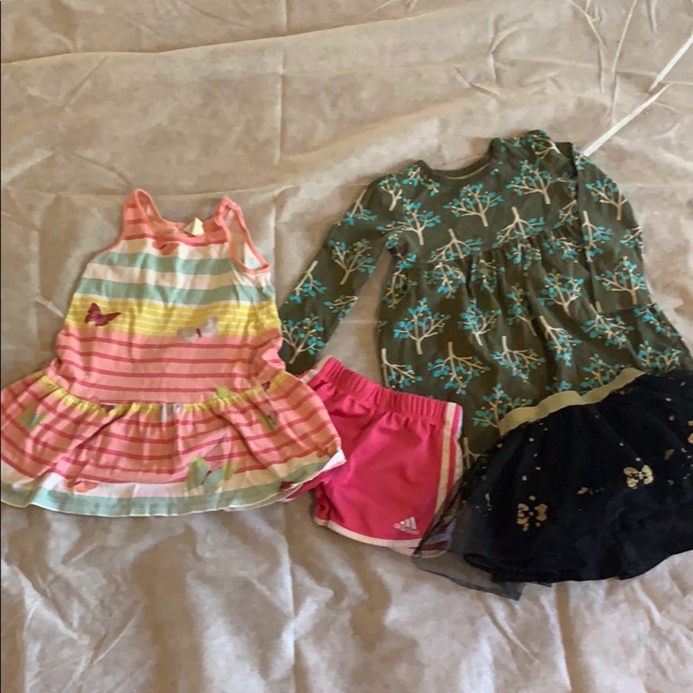 Girls four piece bundle size 3T